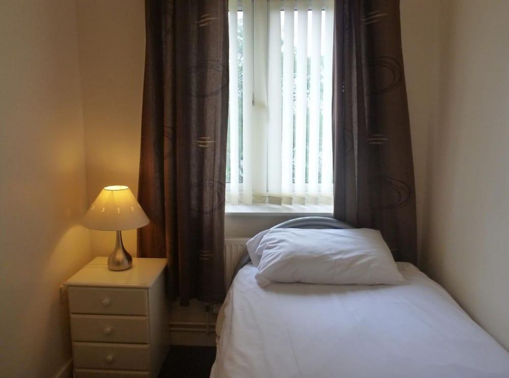 Arinza Apartments Liverpool — 8