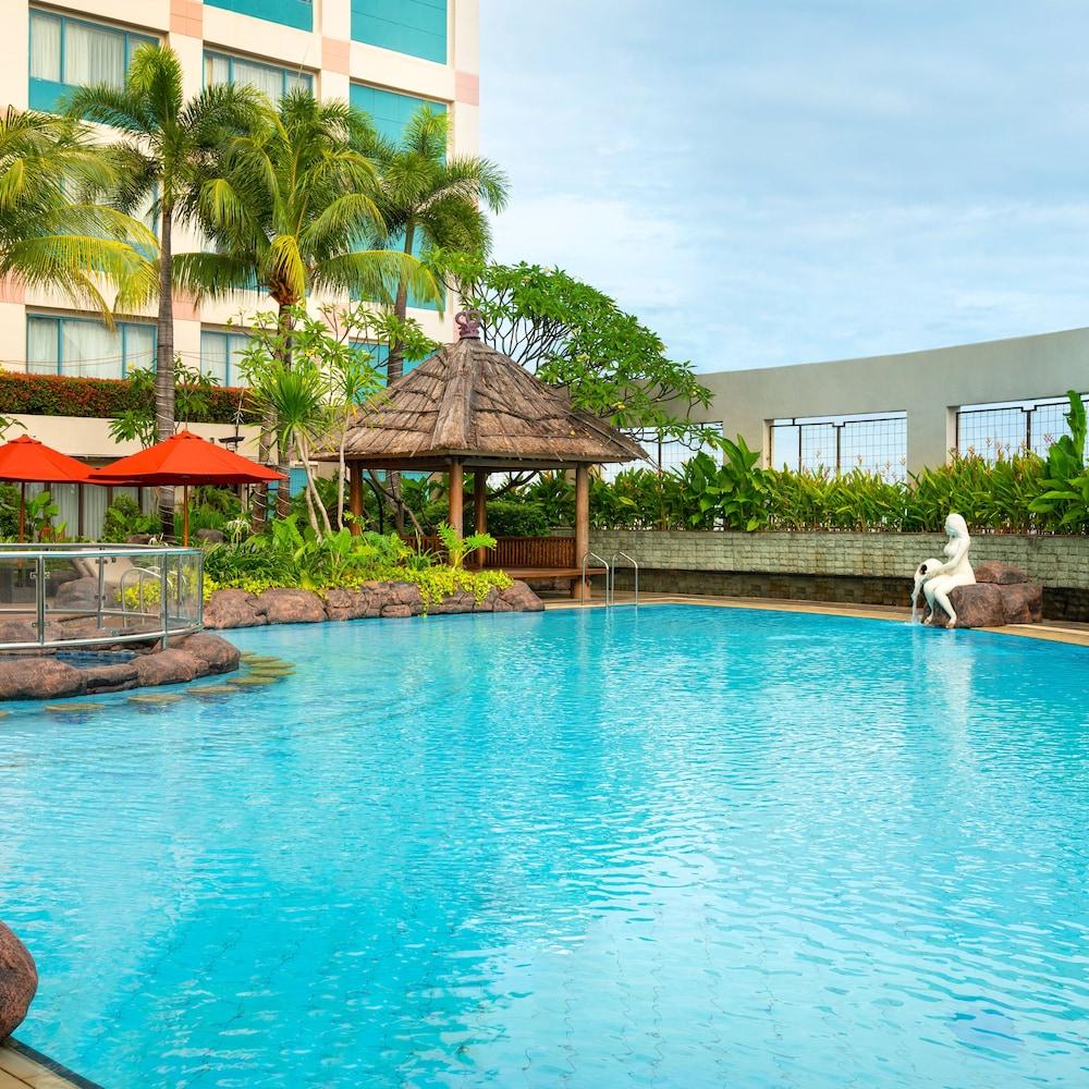 Hotel Ciputra Jakarta managed by Swiss-Belhotel International — 6