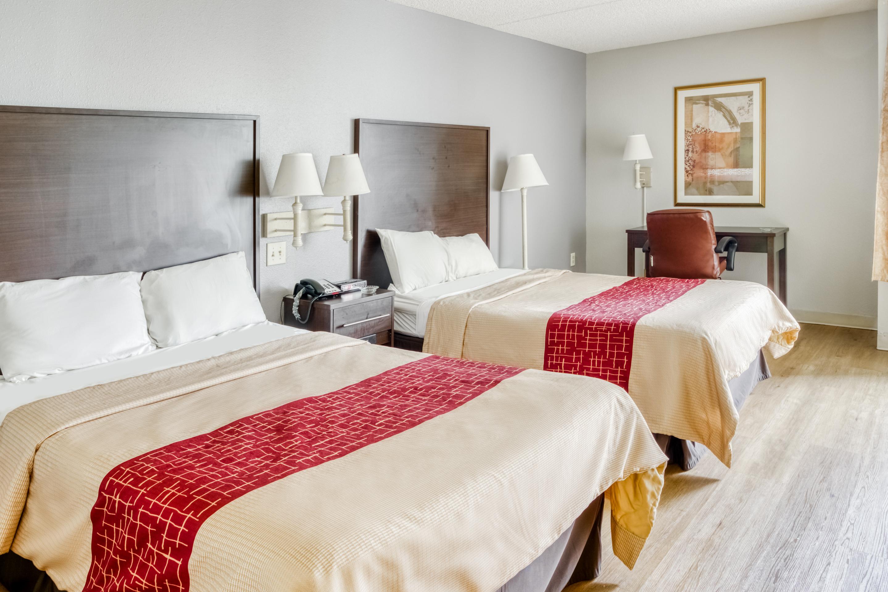 OYO Hotel Burlington South — 8
