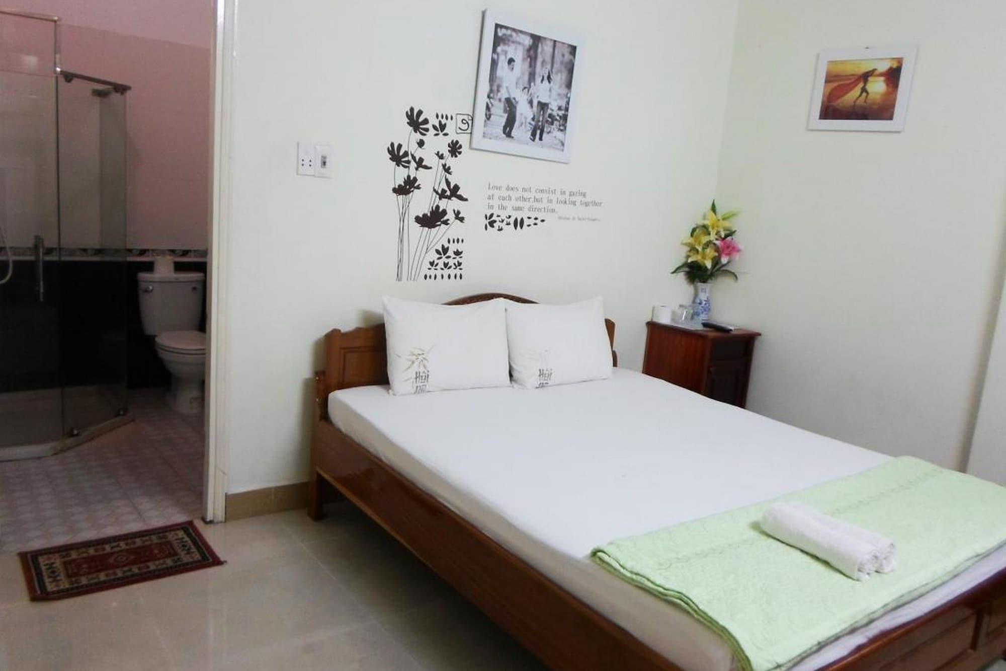 Lucky House Hotel — 4