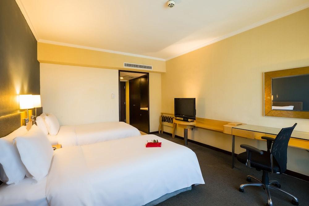 Beijing Chongwenmen Tongpai Hotel 3584 — 3