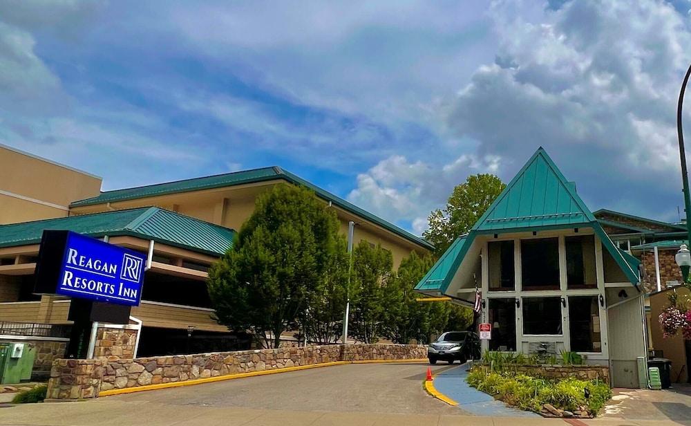Reagan Resorts Inn — 1