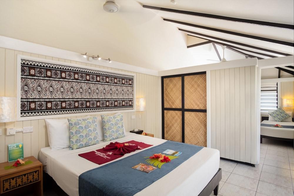 Plantation Island Resort — 10