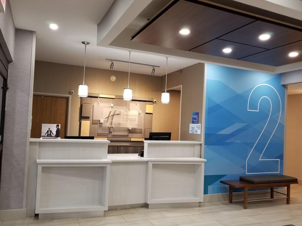 Holiday Inn Express Indiana, PA — 5
