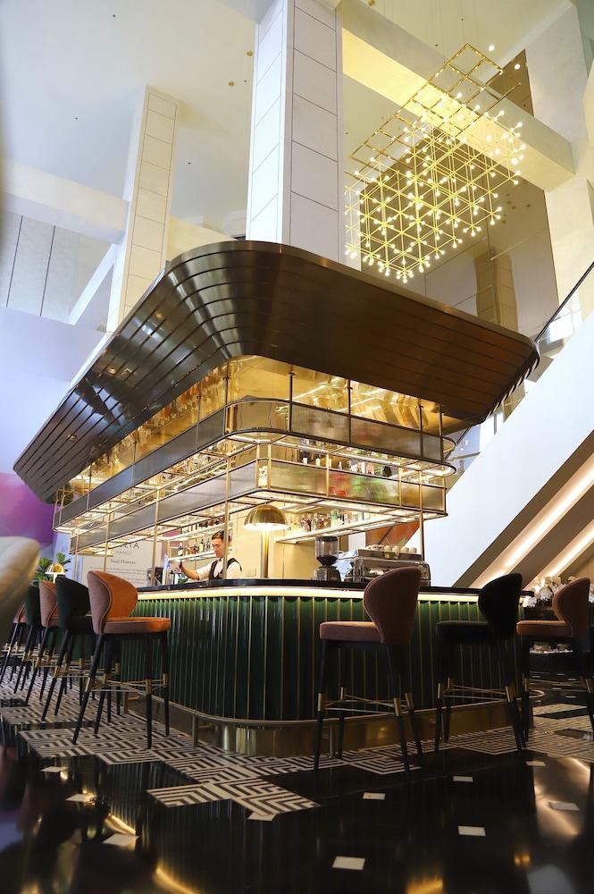 Melia Hanoi — 3
