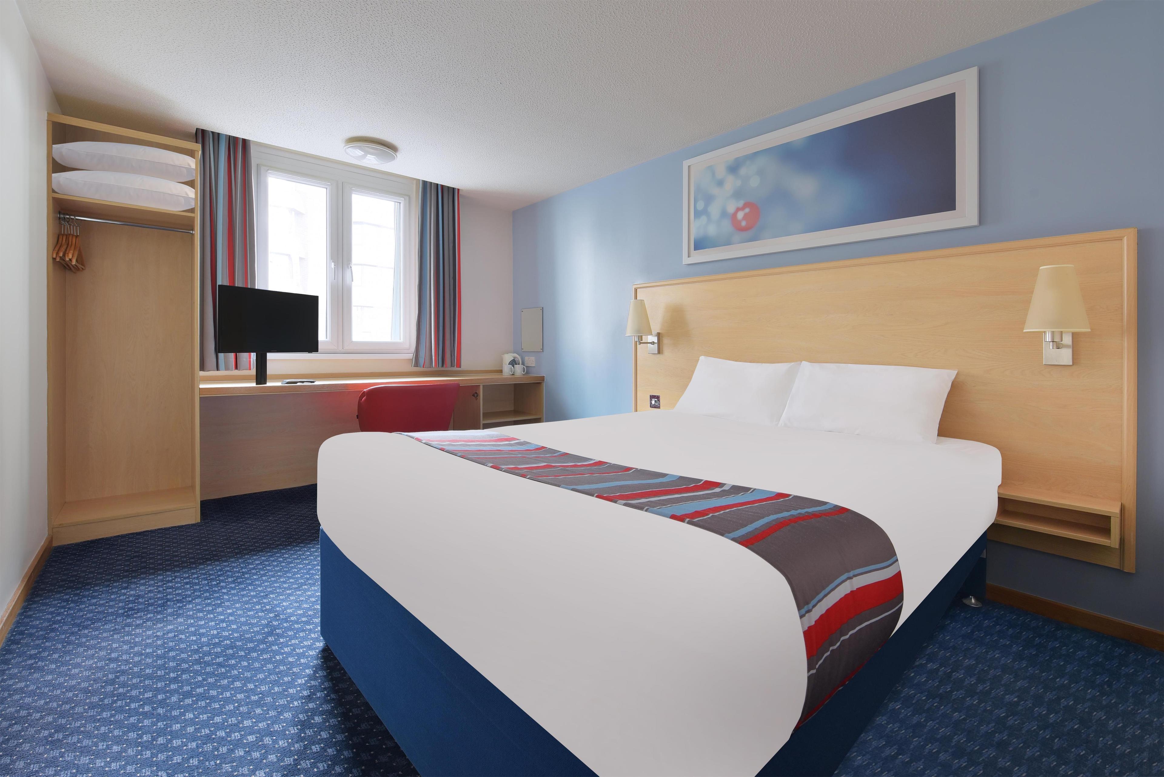 Travelodge Stansted Great Dunmow — 8