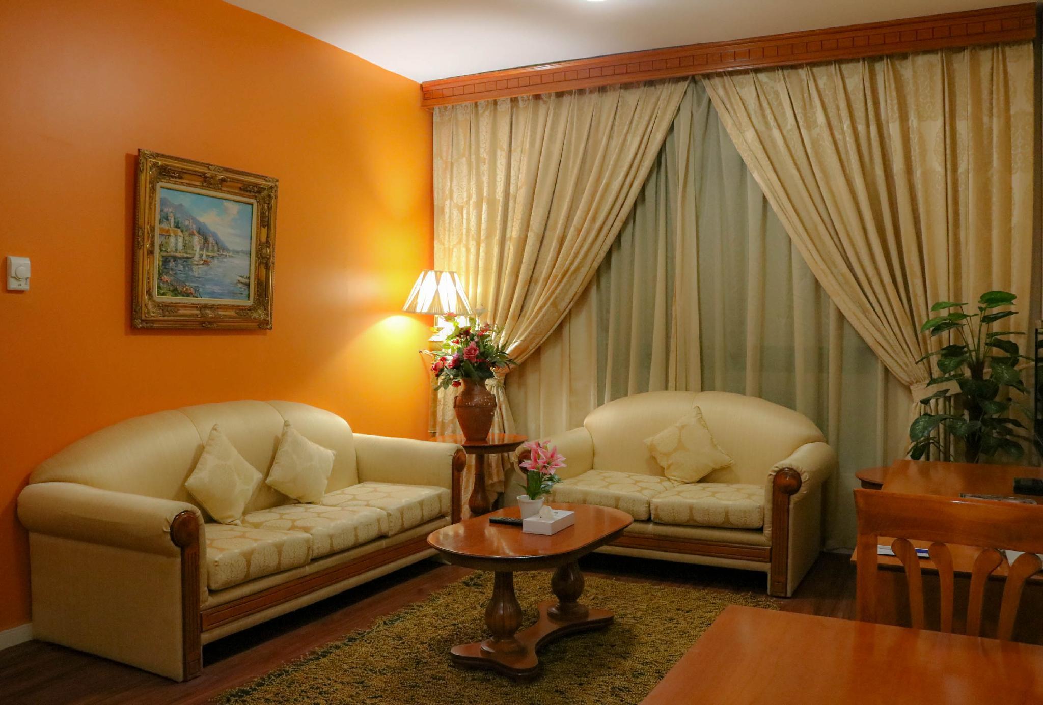 AL MAHA REGENCY HOTEL SUITES — 1