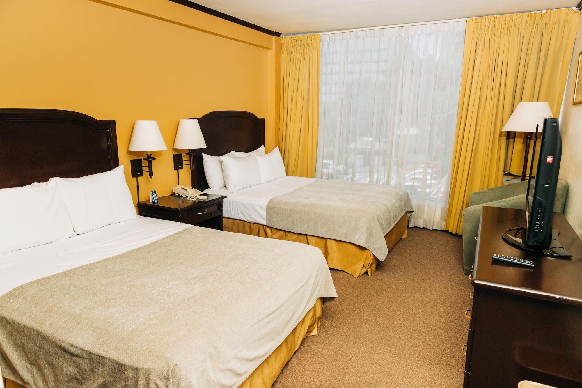 HOTEL PLAZA SUITES — 9