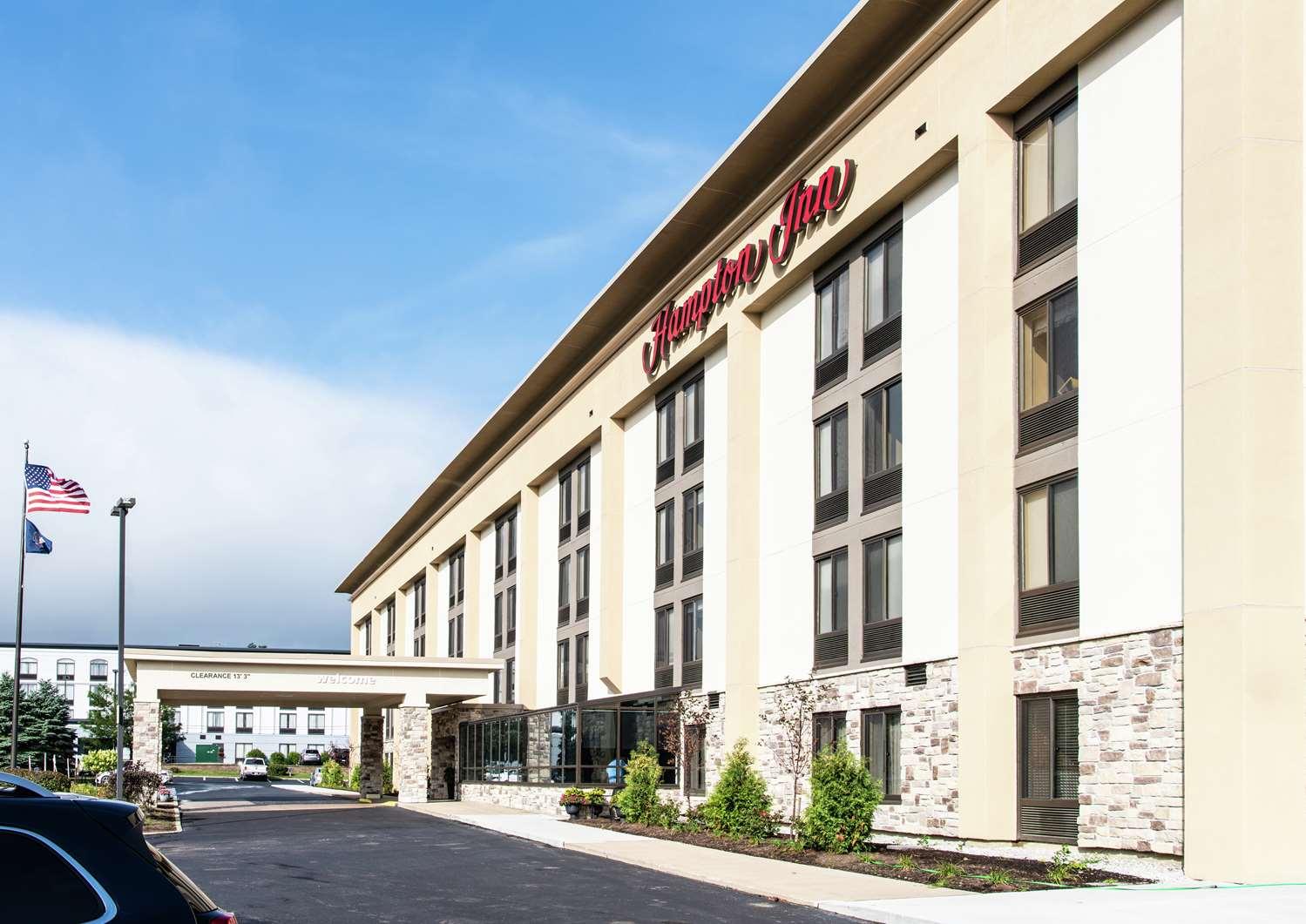 Hampton Inn Erie South