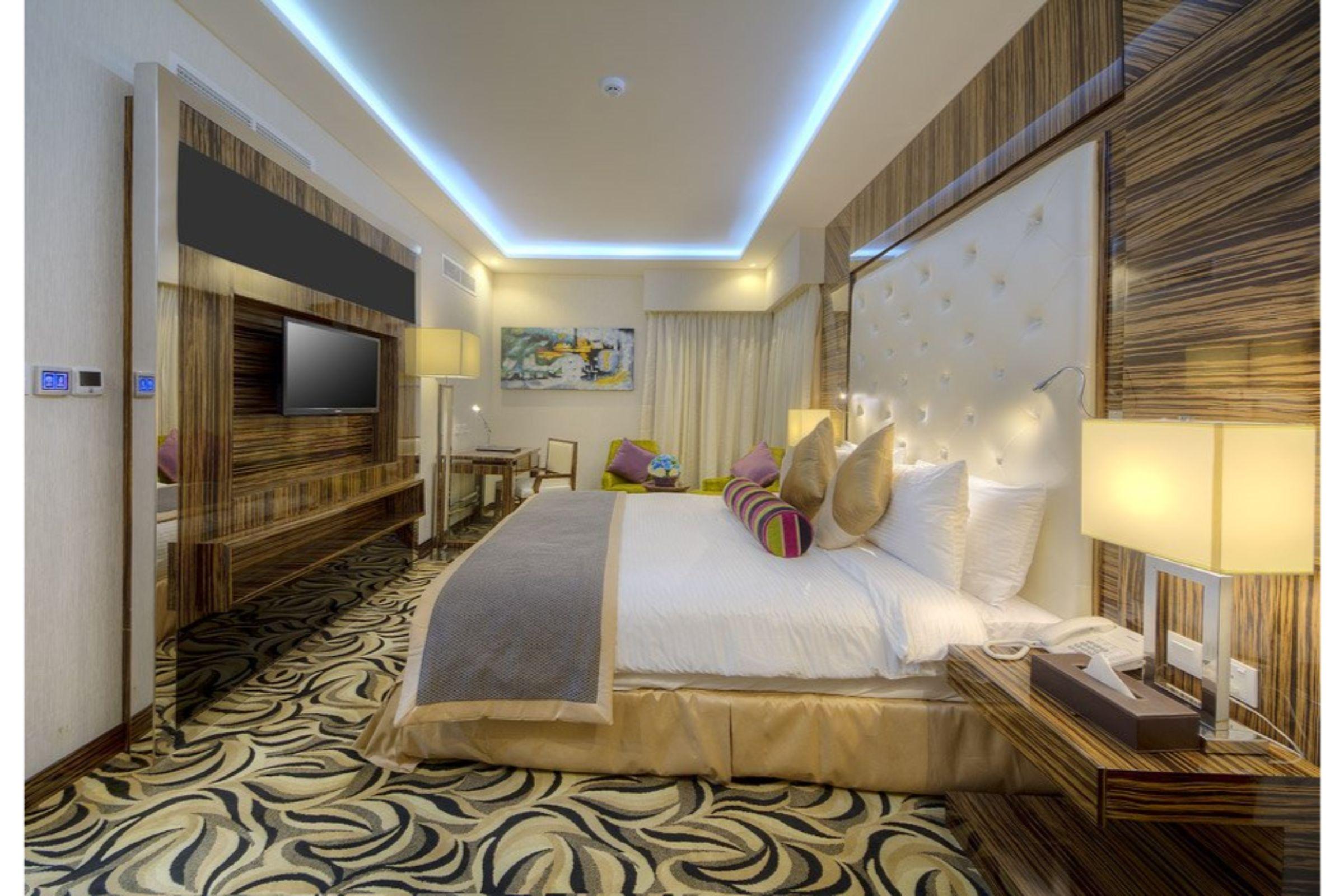 Orchid Vue Hotel — 9