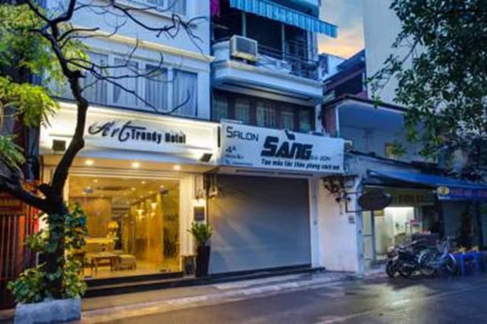 Art Trendy Hotel