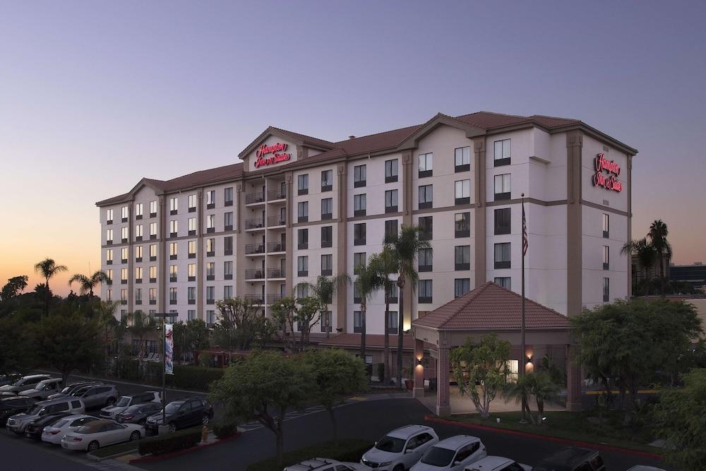 Hampton Inn & Suites Anaheim - Garden Grove — 9