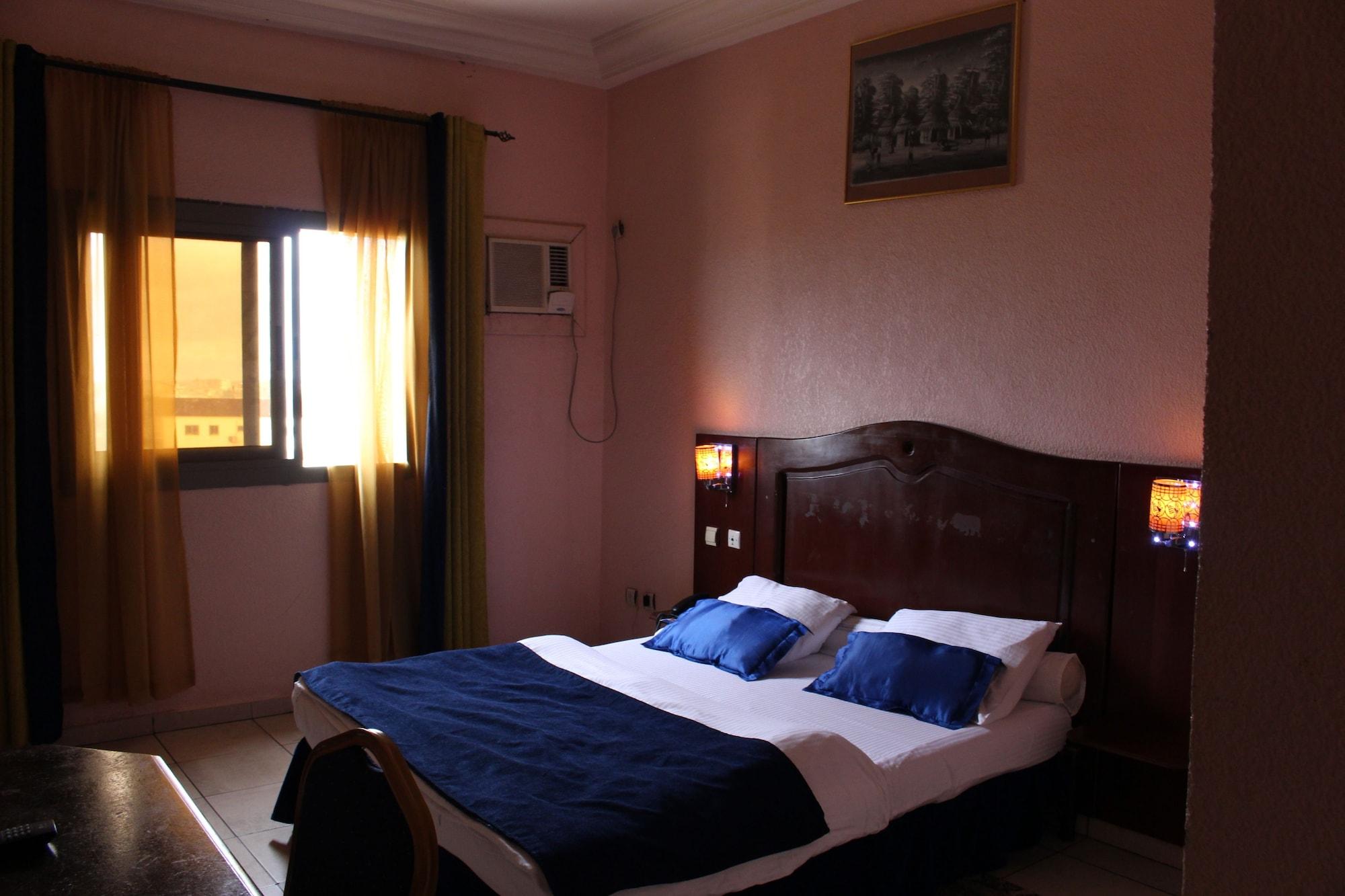 Prestige Hotel — 5