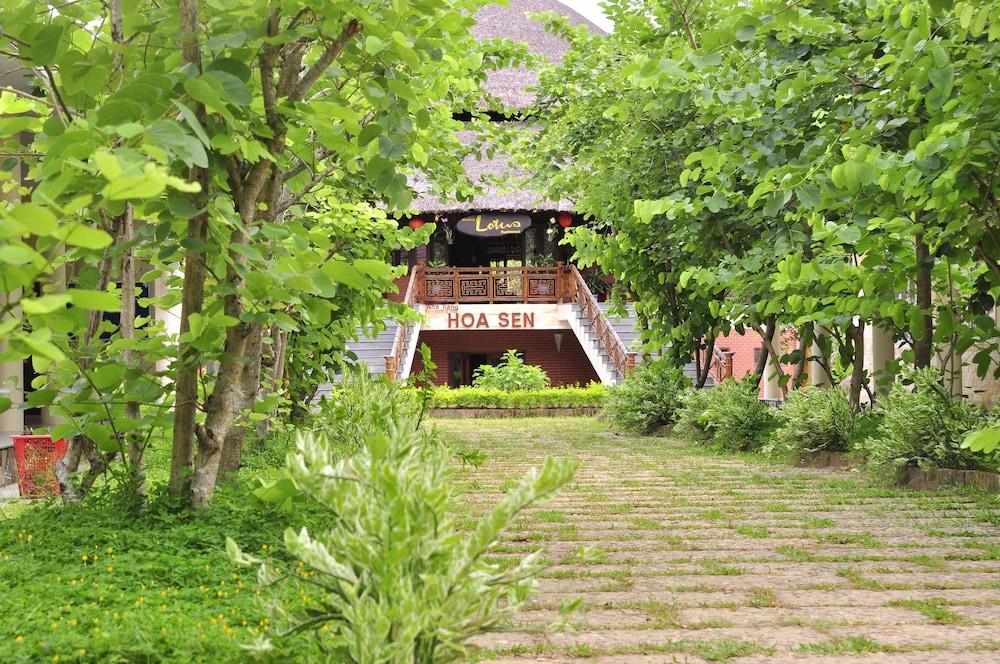 Alba Thanh Tan Hot Springs Resort — 9