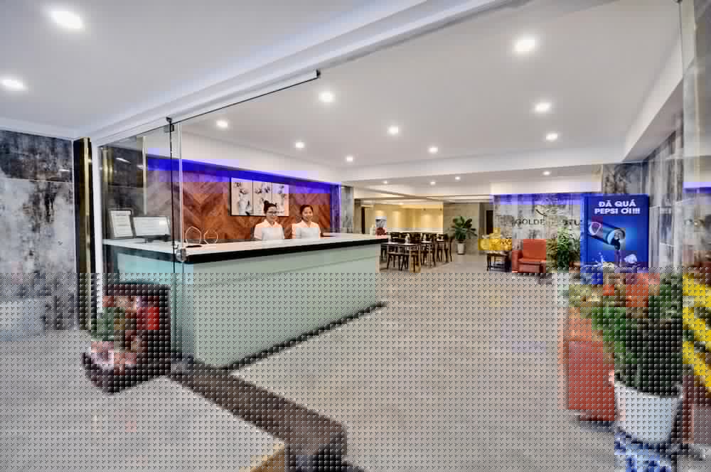 Golden Lotus Hotel — 5