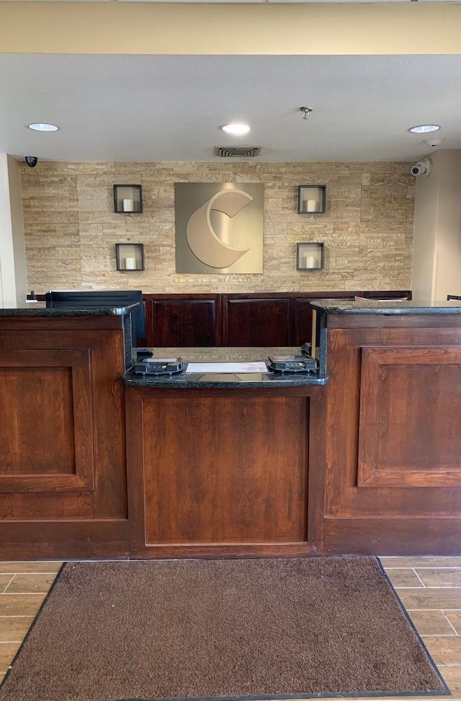 Comfort Inn Franklin Highway 96 — 3
