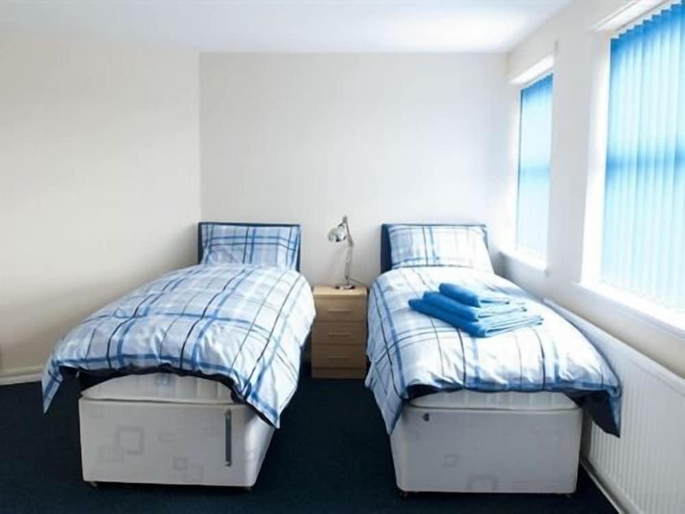 Liverpool Gateway B&B — 7