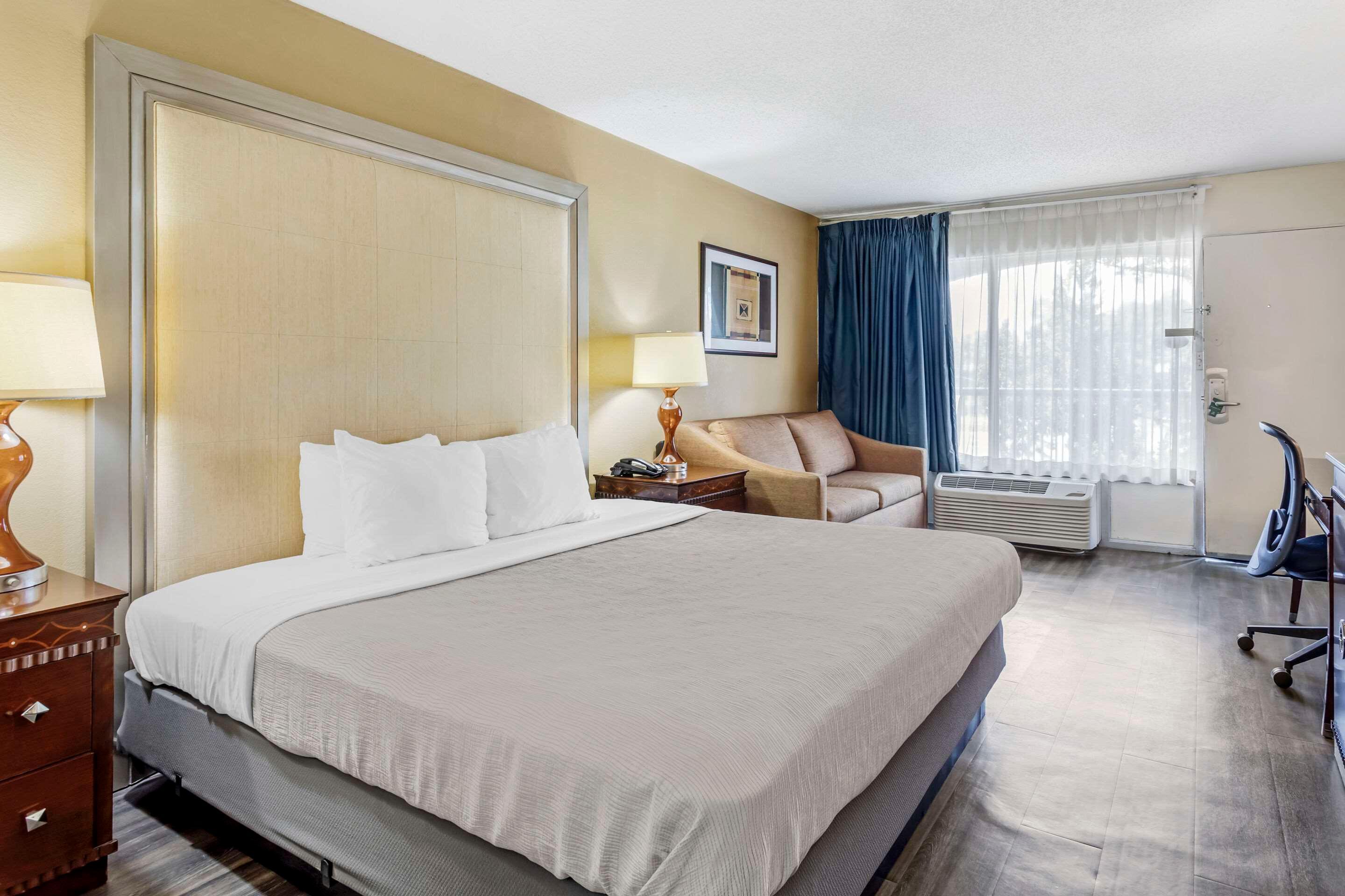 Quality Inn Alachua - Gainesville Area — 10
