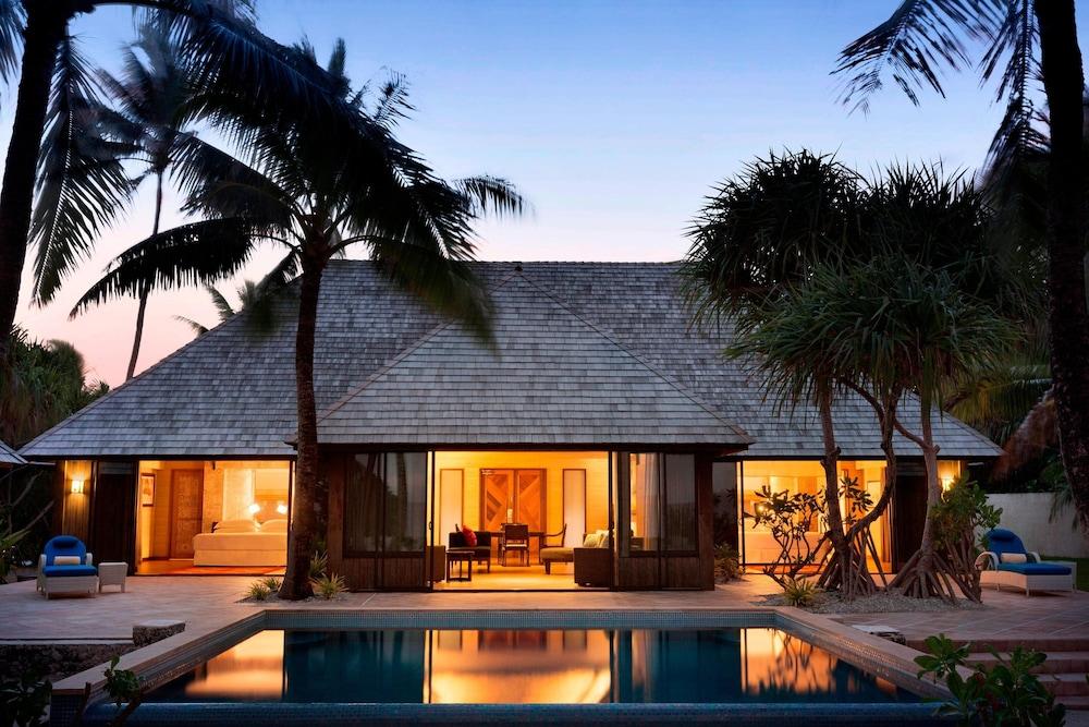 The St Regis Bora Bora Resort — 5
