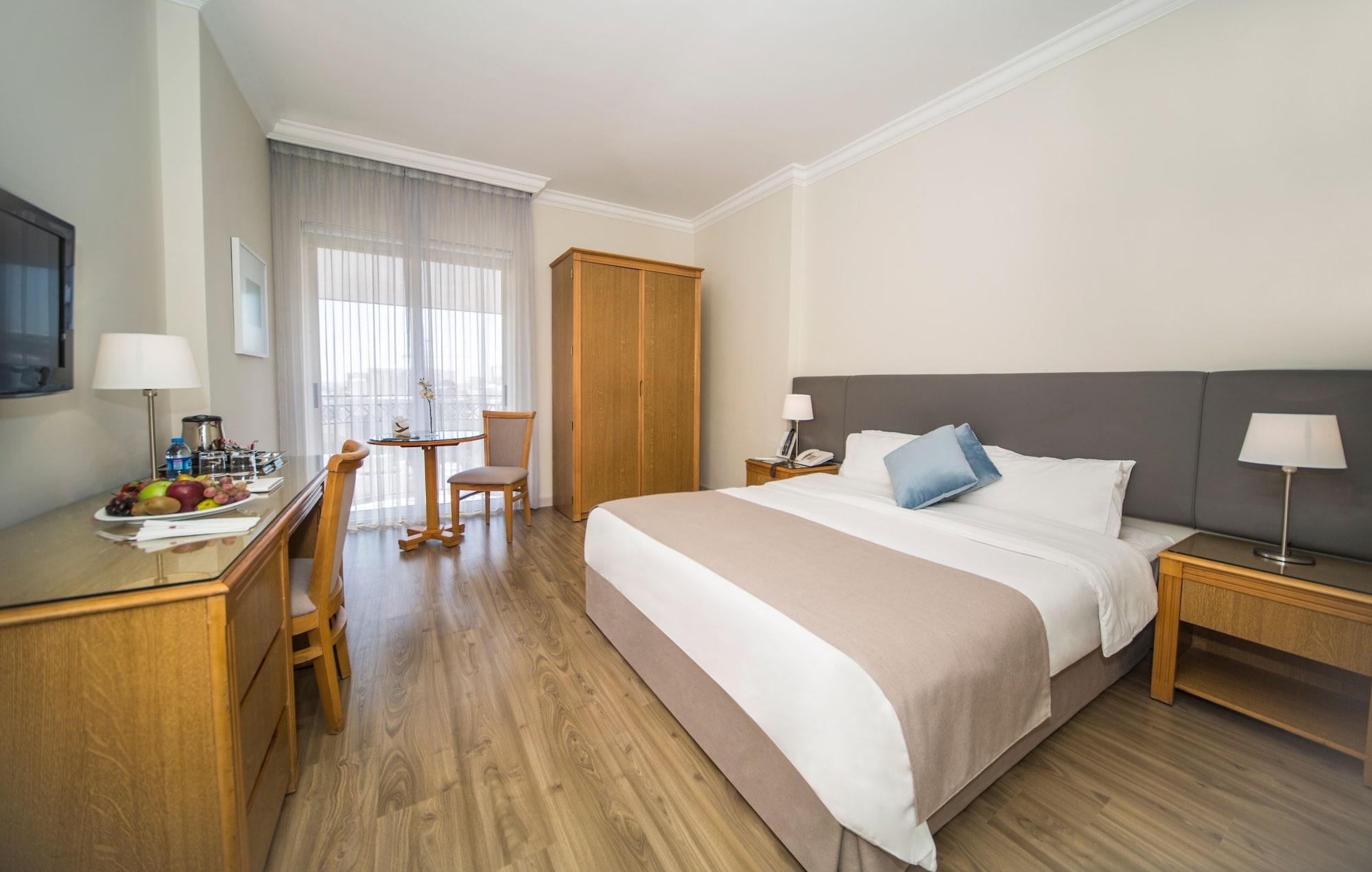AL QASR METROPOLE — 9