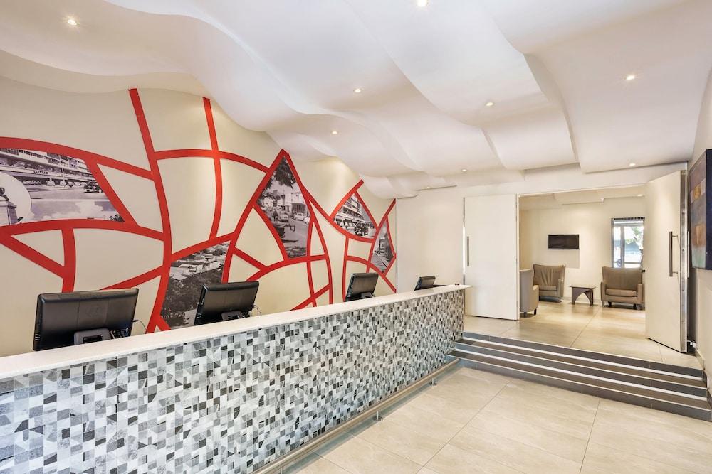 Protea Hotel by Marriott Lusaka Cairo Road — 5