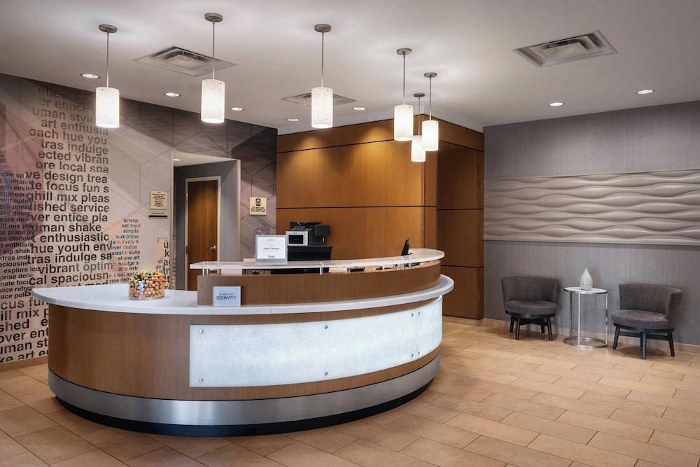 SpringHill Suites Syracuse Carrier Circle — 4
