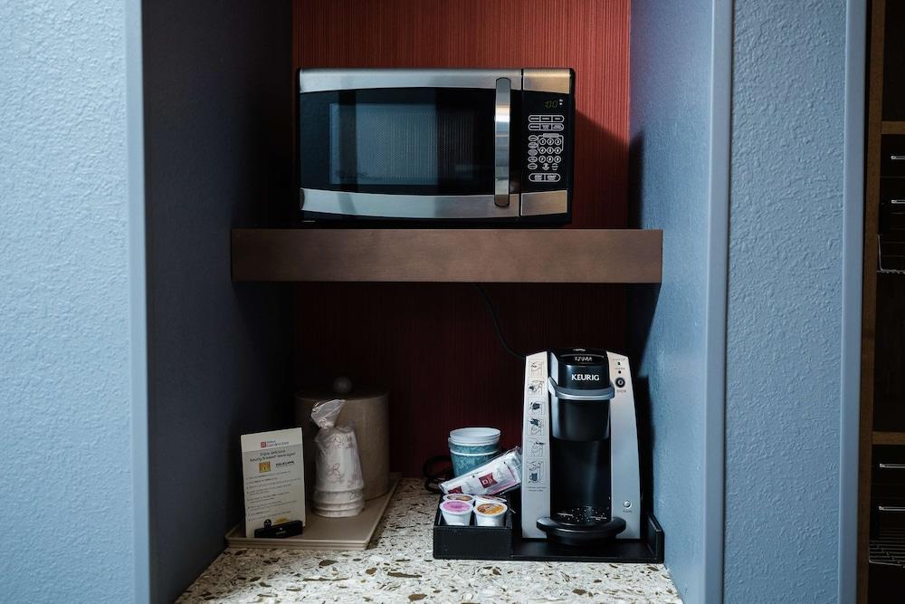 Hilton Garden Inn Atlanta Northpoint — 9