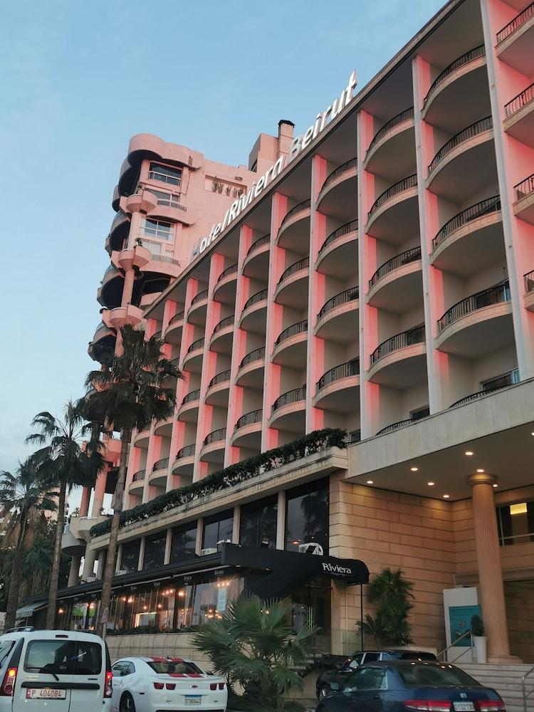 RIVIERA — 4