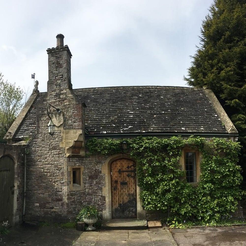 Thornbury Castle — 2