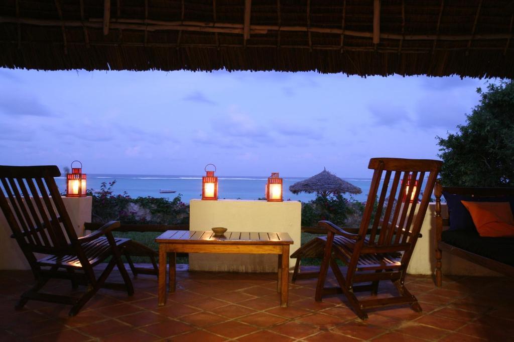 Karafuu Beach Resort & Spa — 4