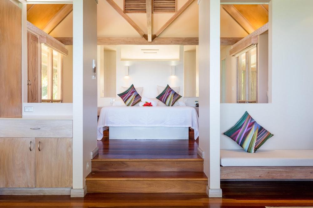 Little Polynesian Resort — 10