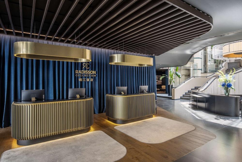 Radisson Collection Hotel, Grand Place Brussels — 10
