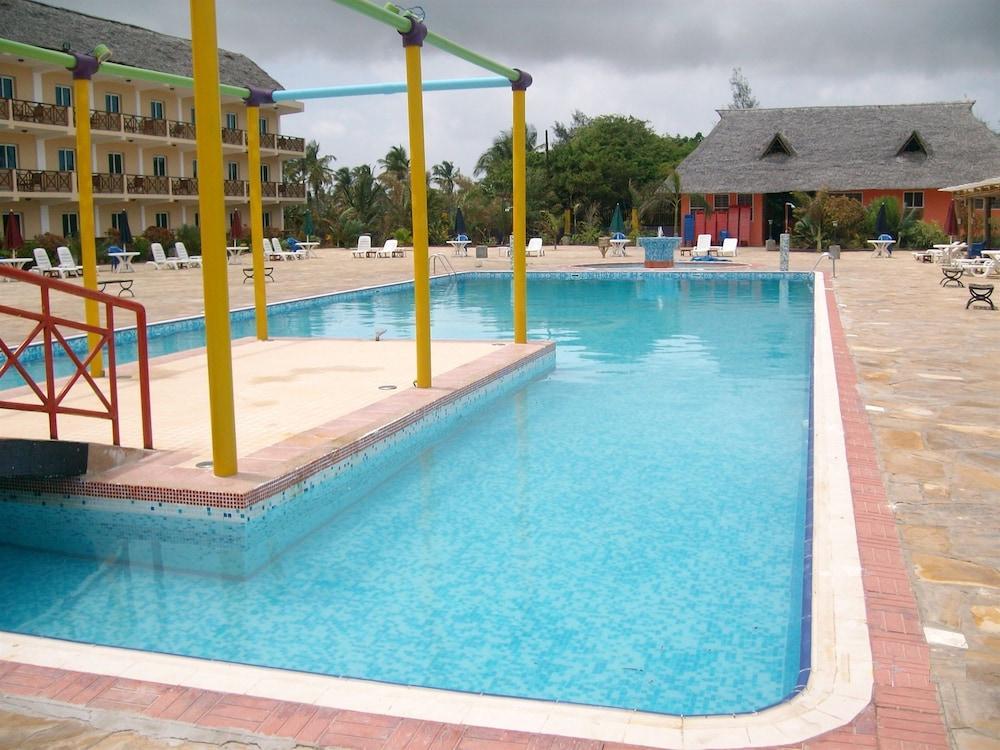Hotel South Beach Resort — 6