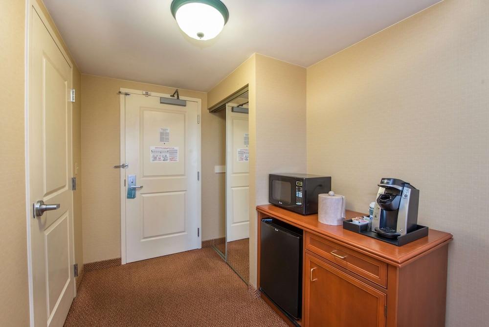 Hilton Garden Inn Poughkeepsie/Fishkill — 3