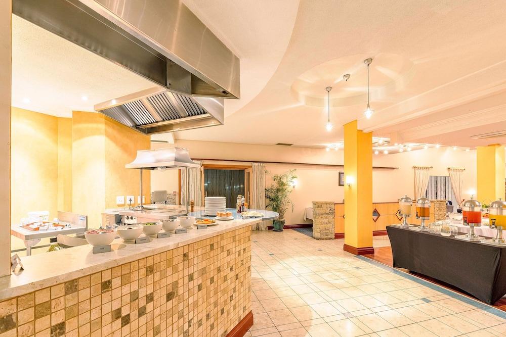PROTEA HOTEL PELICAN BAY — 4