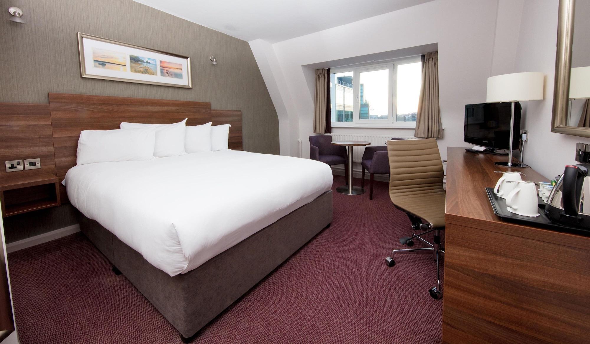 Leonardo Hotel Cork — 8