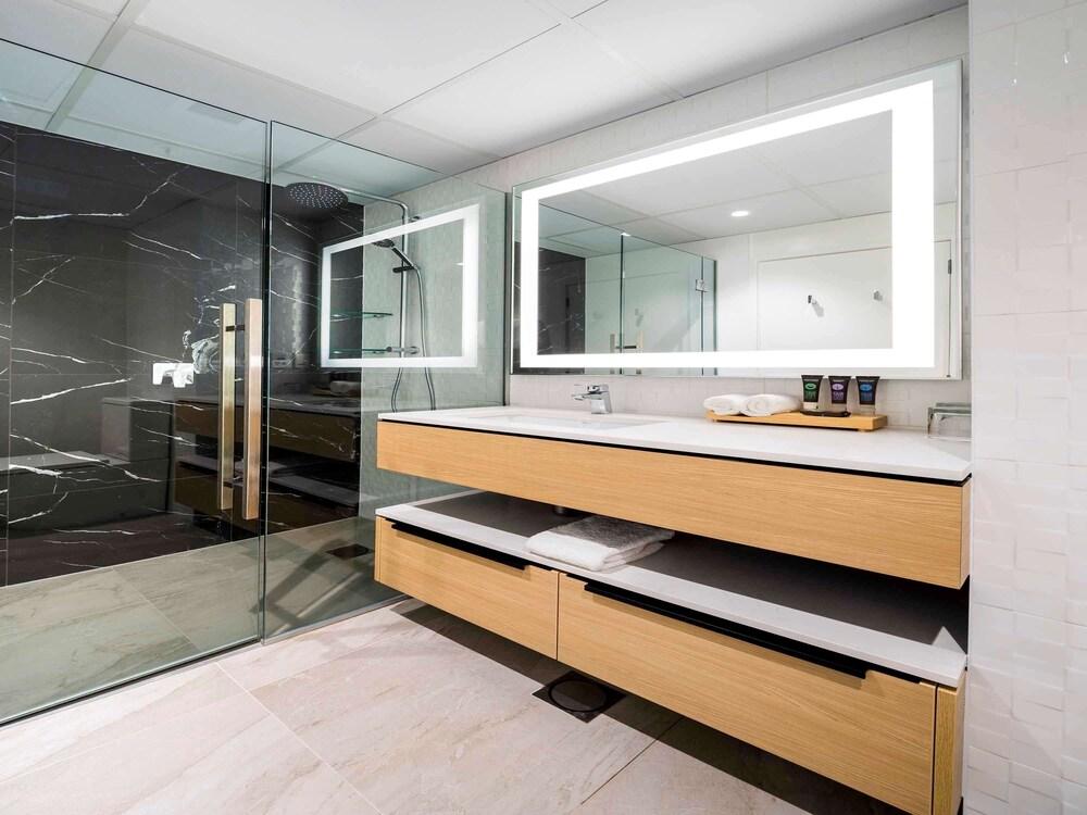 NOVOTEL HAMILTON TAINUI — 5