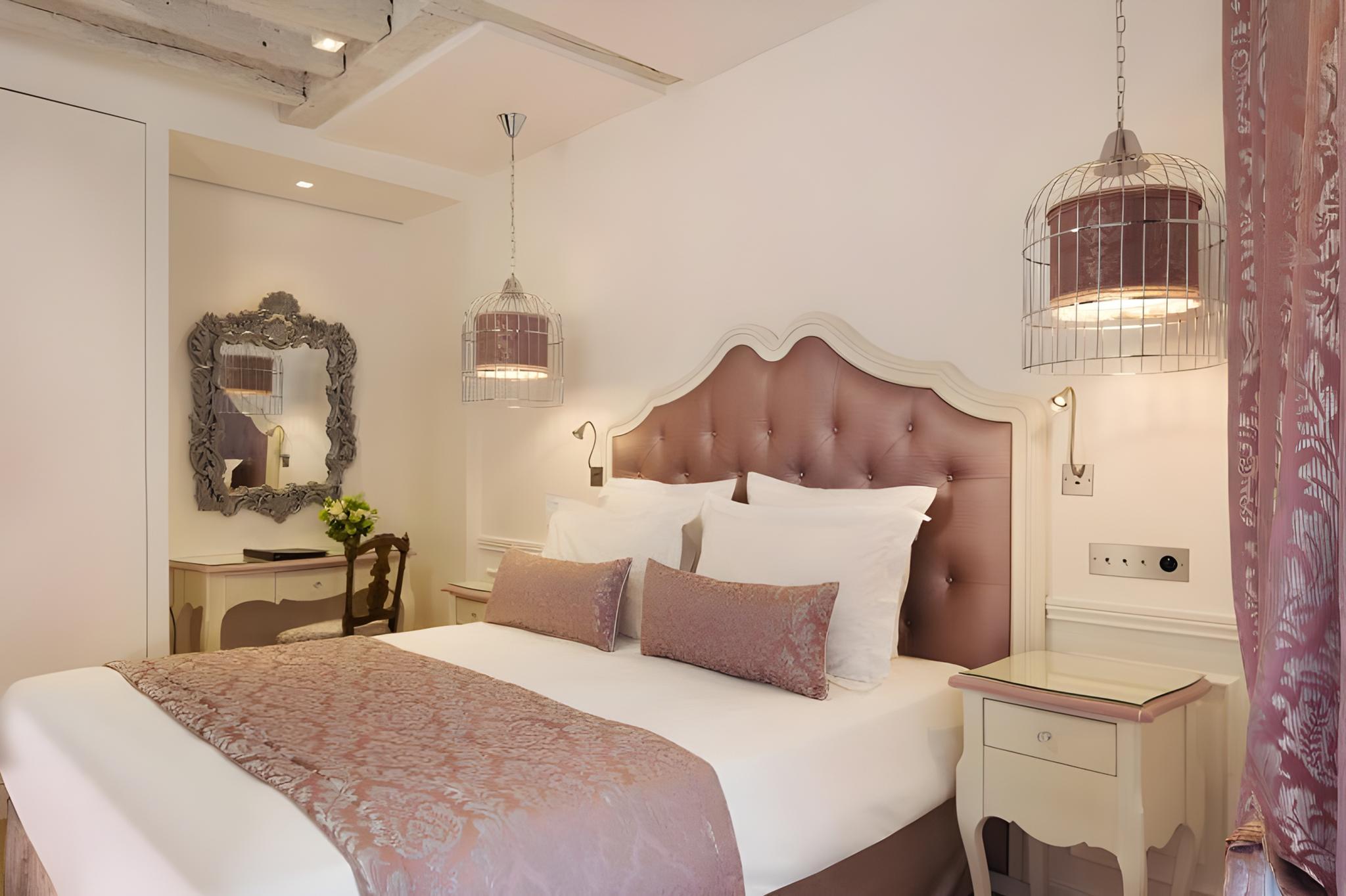 Academie Hotel Saint Germain 6904 — 6