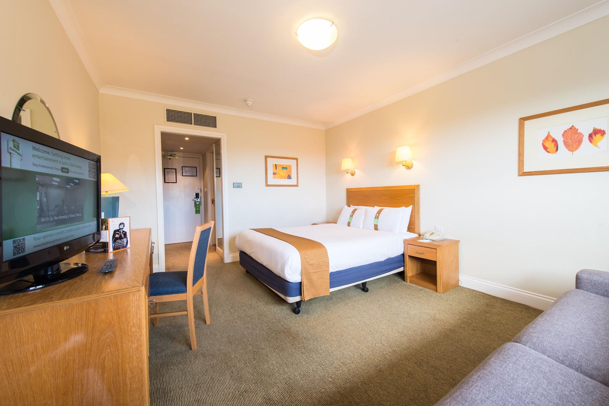 HOLIDAY INN EDINBURGH — 10