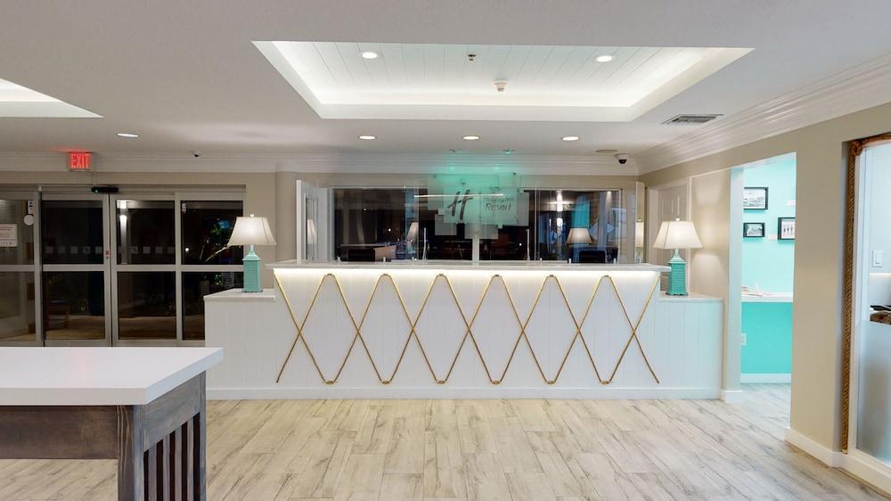 Holiday Inn Resort Grand Cayman, an IHG Hotel — 8