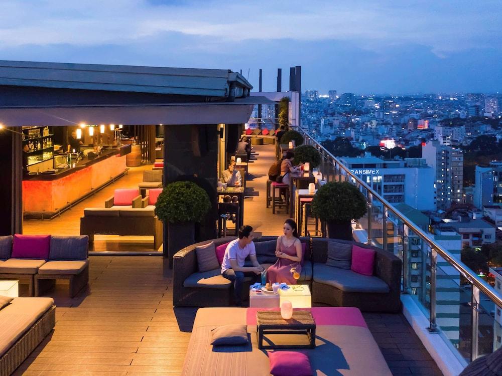 Novotel Saigon Centre — 1