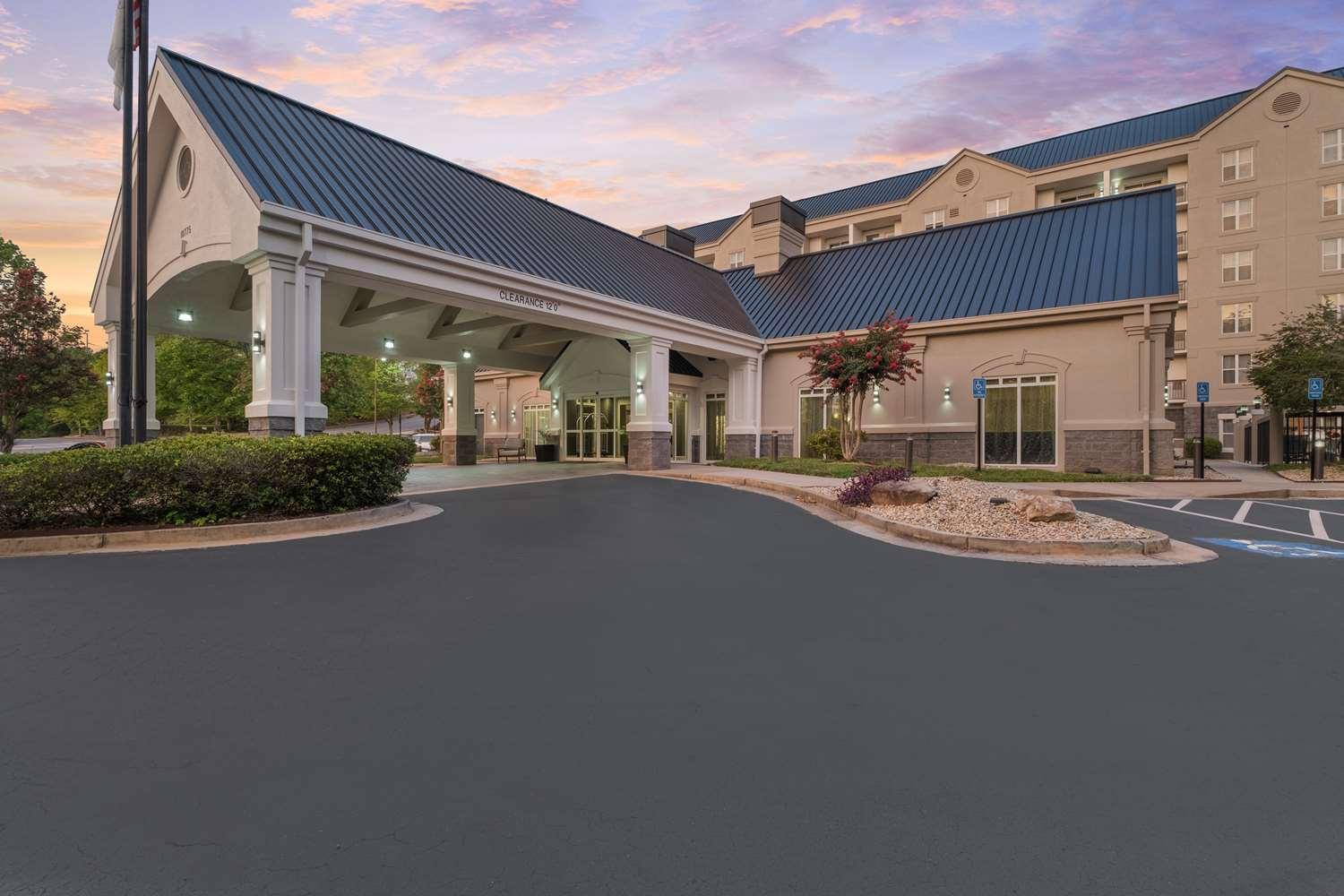 Homewood Suites by Hilton Atlanta-Alpharetta — 5