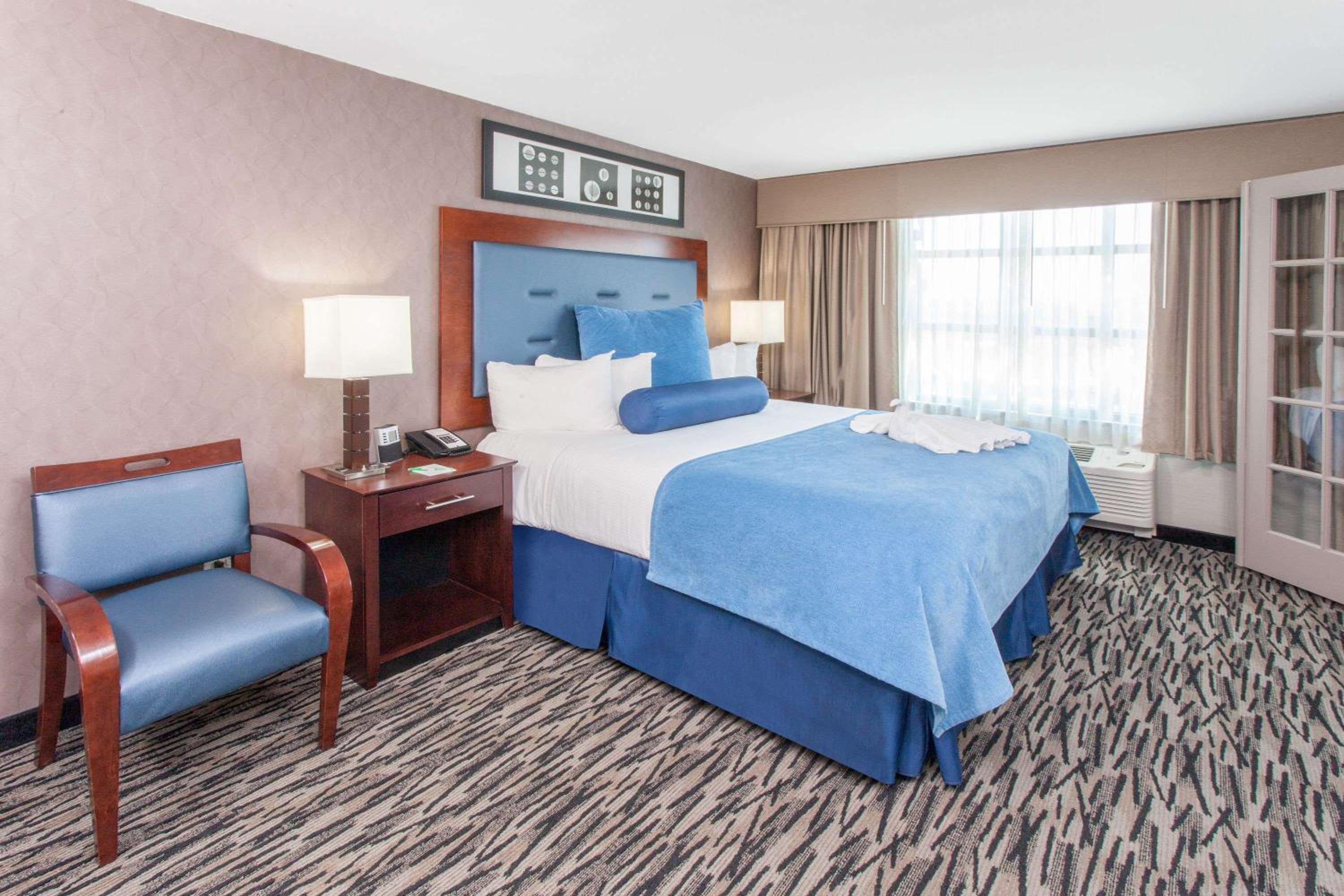 Wyndham Garden Elk Grove Village/O'Hare — 9