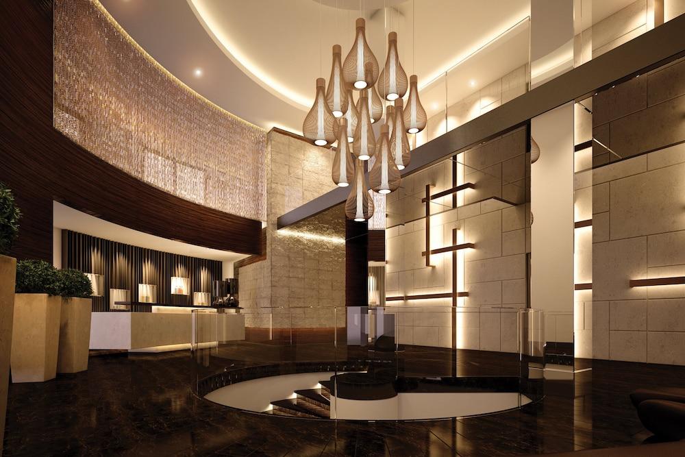 Al Ain Rotana Hotel — 4