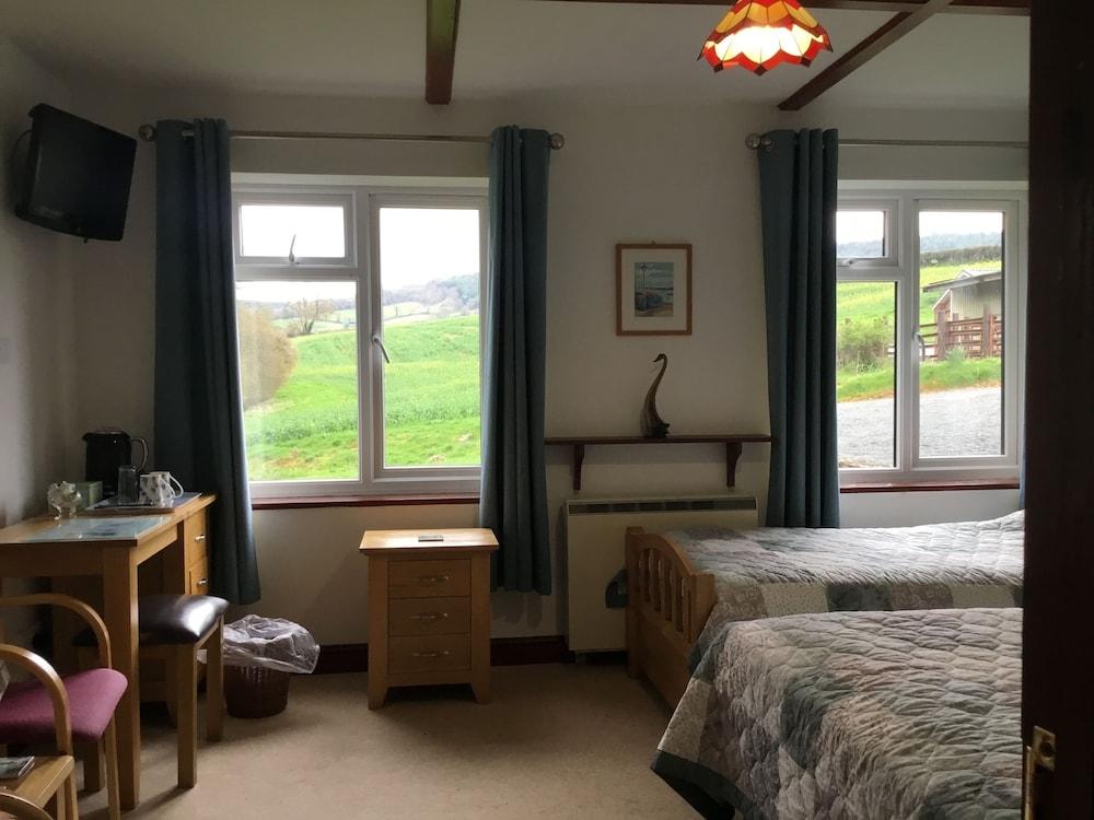 Lower Thornton Farm — 9