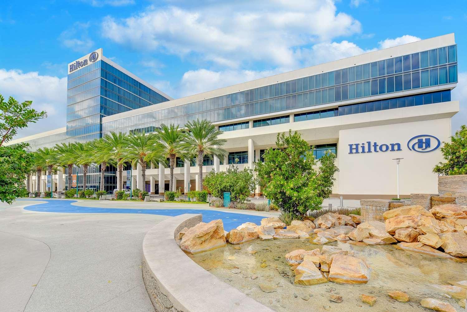 Hilton Anaheim — 6