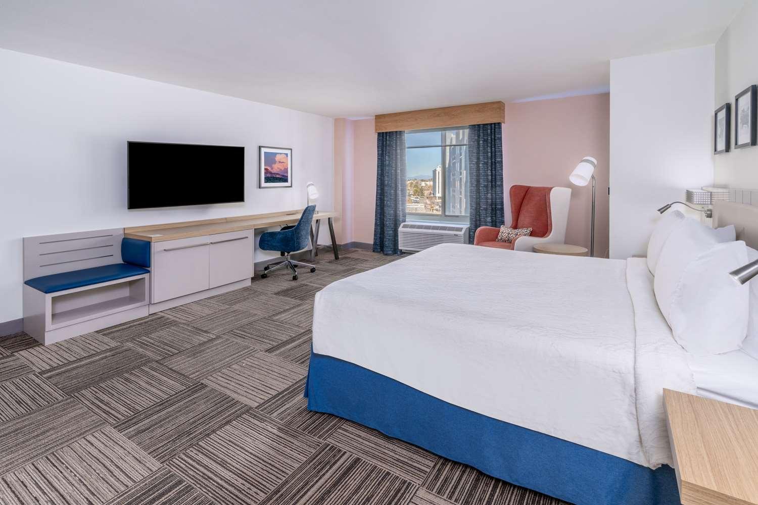 HILTON GARDEN INN ALBUQUERQUE UPTOWN — 6