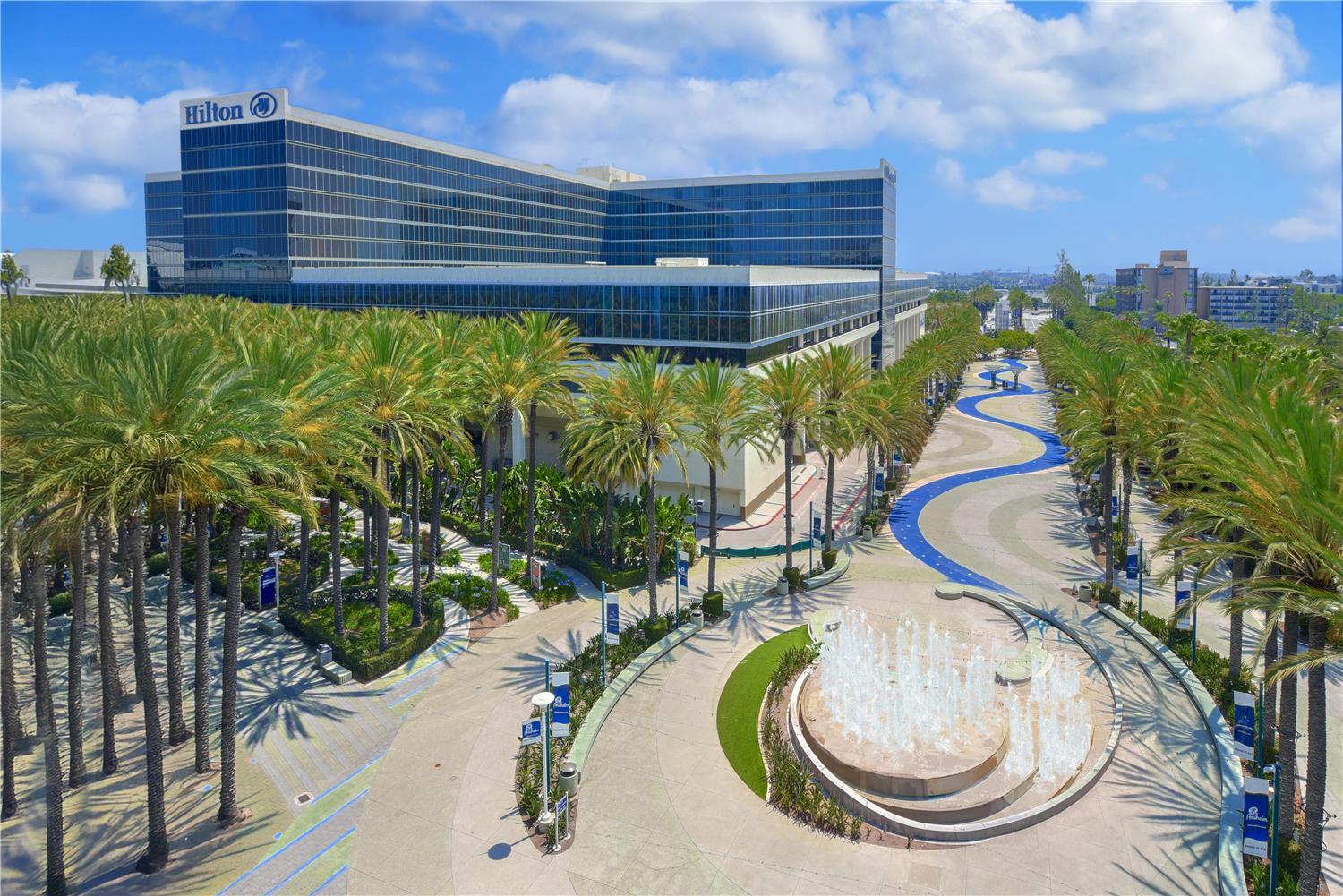 Hilton Anaheim — 3