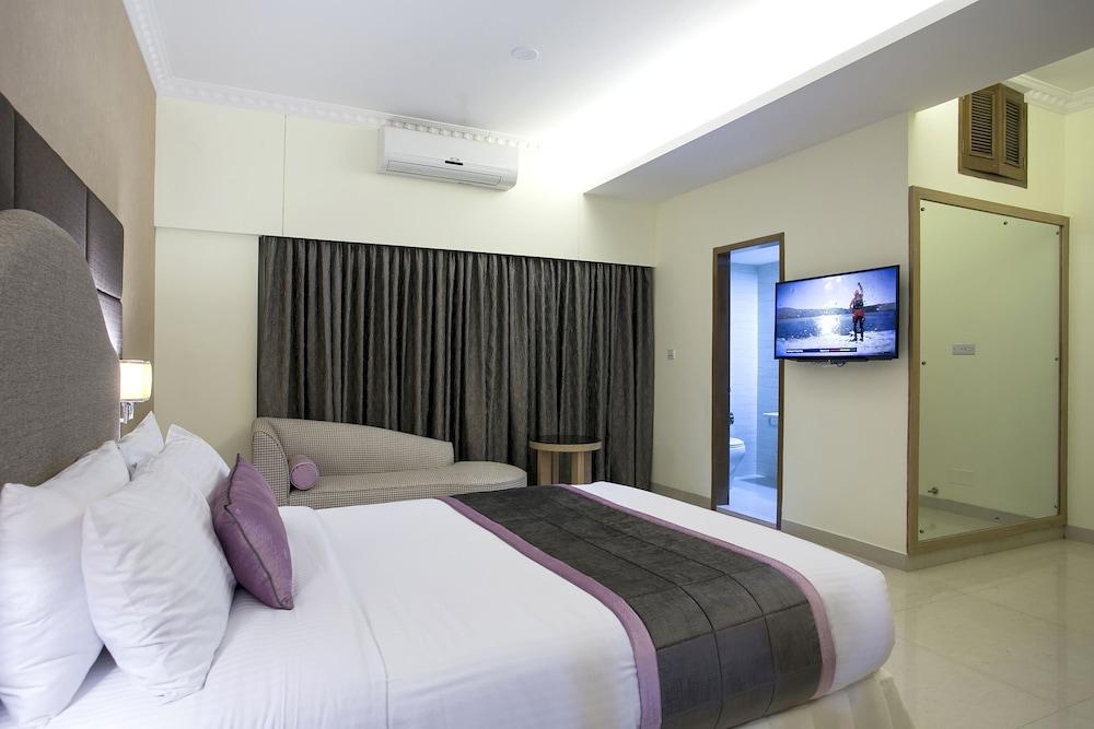 ASCOTT PALACE HOTEL 1073598 — 3