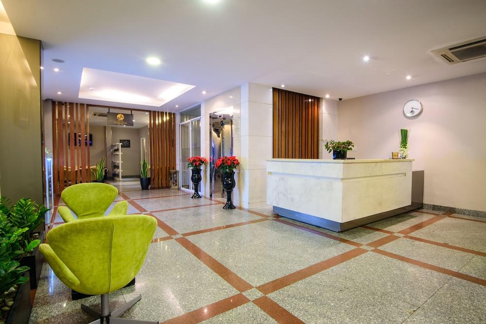 Central Park Saigon Hotel — 8
